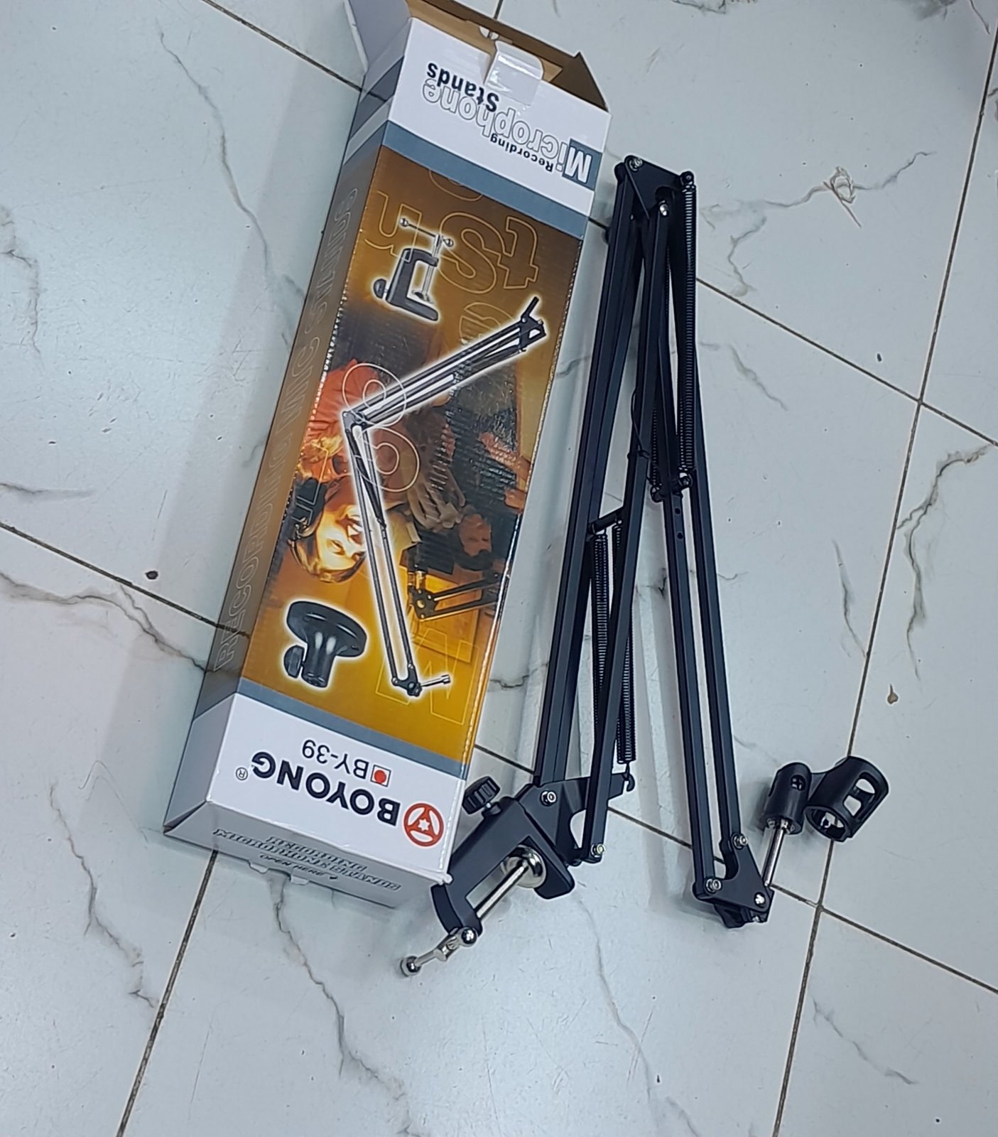 Boyong BY-39 studio Recording Microphone Boom Arm Stand