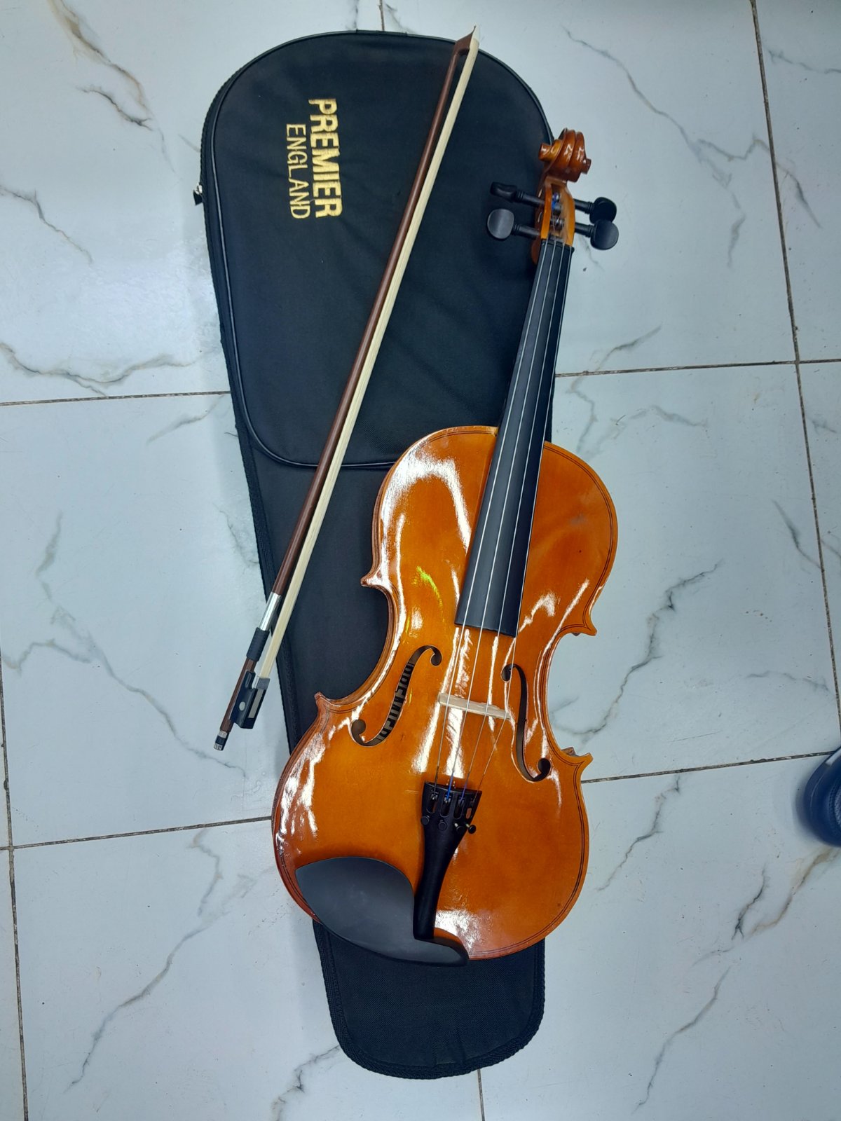 Premier full size 4/4 professional violin