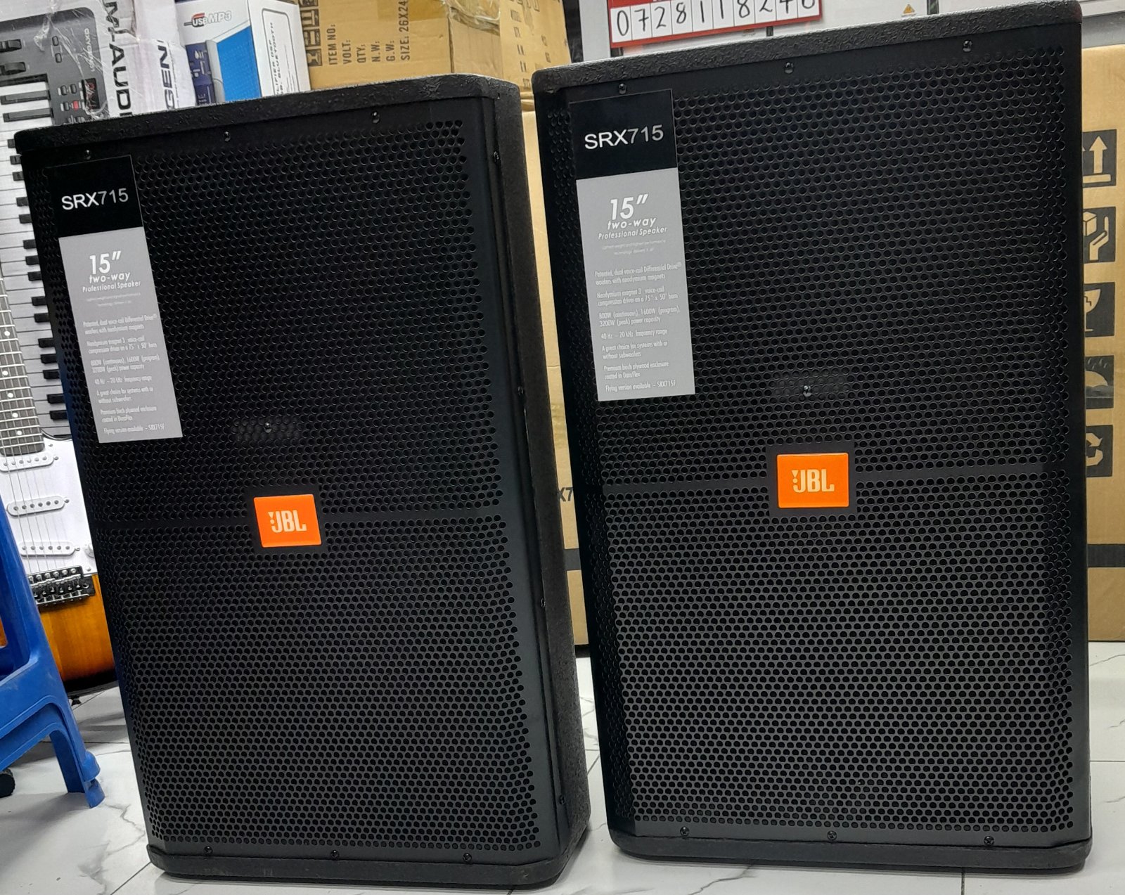 JBL SRX715 15-Inch 2-Way Professional midrange PASpeaker