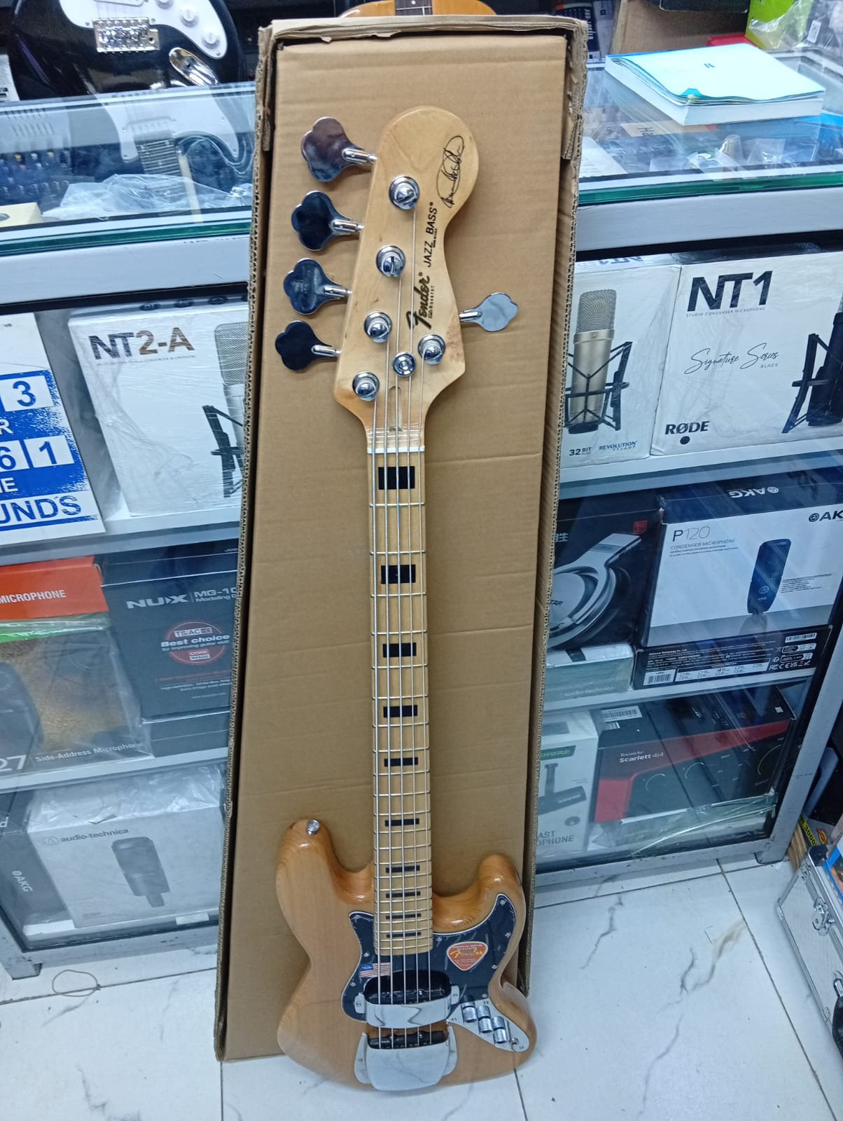 Fender 5-String Jazz Bass Guitar