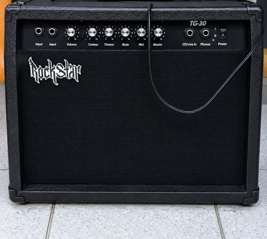 TG-30 Bass Combo Amplifier